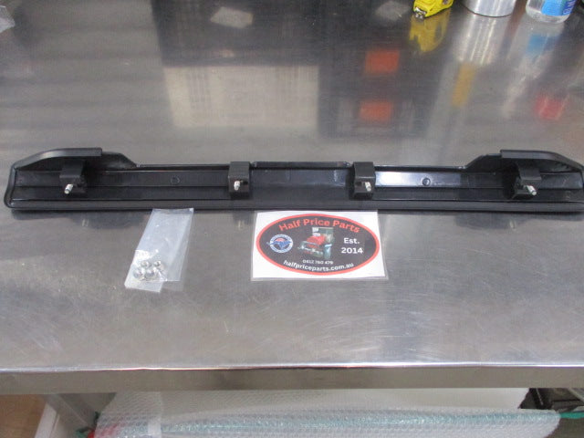 Mitsubishi L300 Express Van/Delica Genuine Tailgate Garnish Moulding New Part