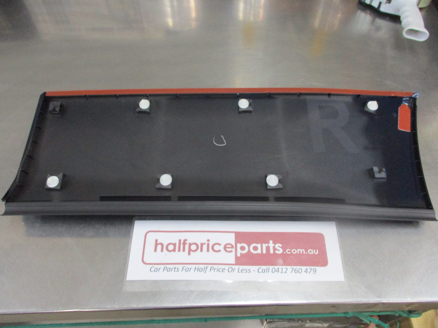 Suzuki Grand Vitara Genuine Body Side Molding Right Rear Door(Factory Blue) New Part .