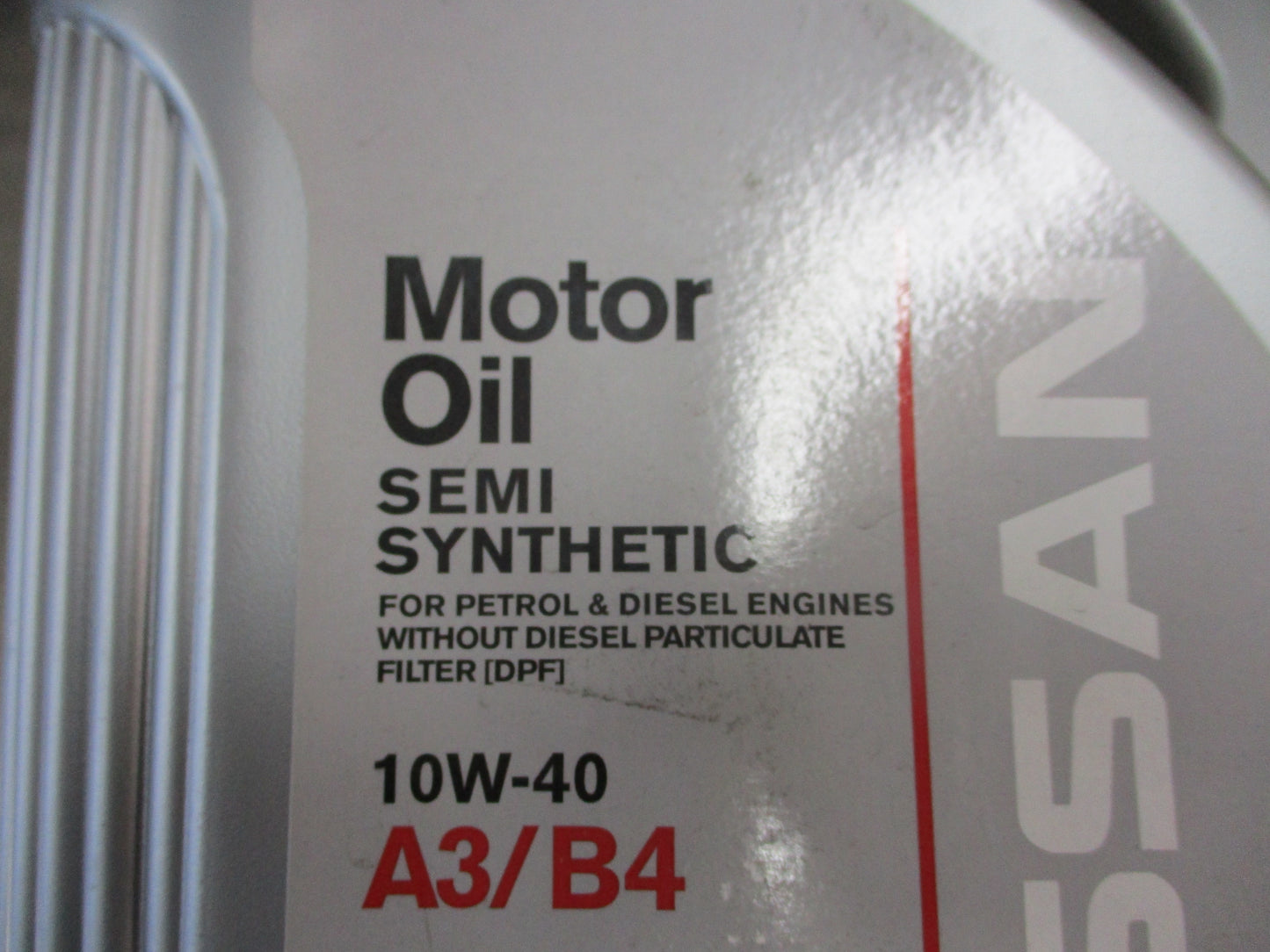 Nissan Genuine Motor Oil Semi Synthetic With Out DPF 10W-4o A3/B4 New Part