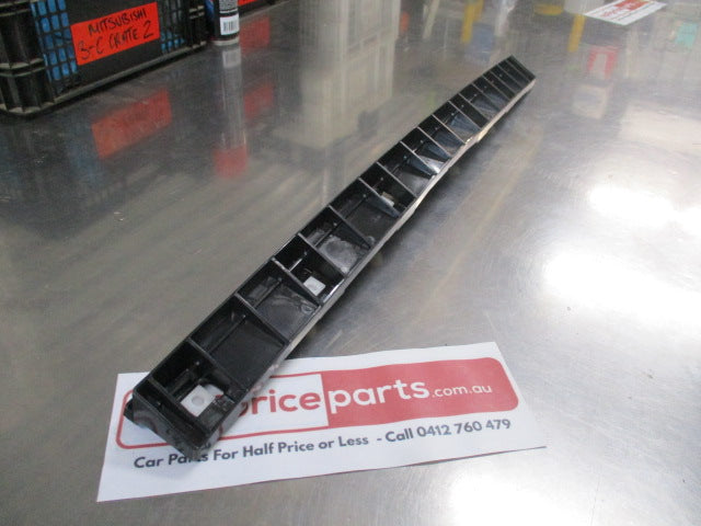 Mitsubishi Galant/Ralliart Genuine Rear Bumper Centre Face Support Bracket New Part