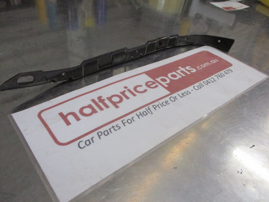 Hyundai Elantra Touring Genuine Left Hand Rear Bumper Bracket New Part