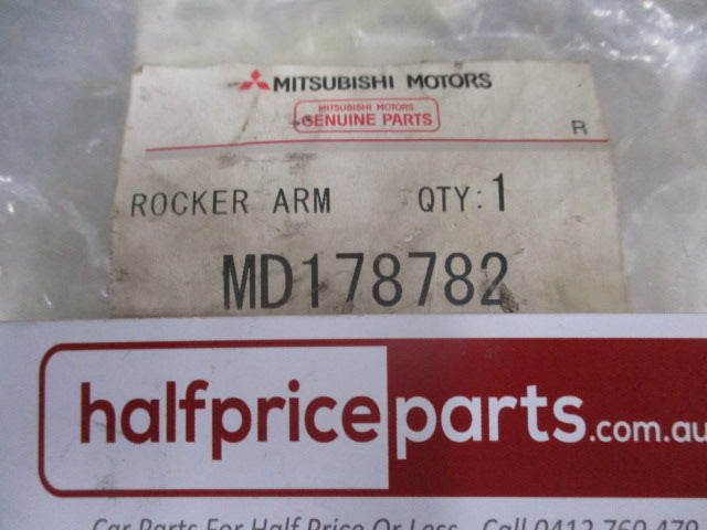 Mitsubishi Pajero/Eclipse/Magna/Galant/Outlander Genuine Exhaust Rocker Camshaft & Valve New Part