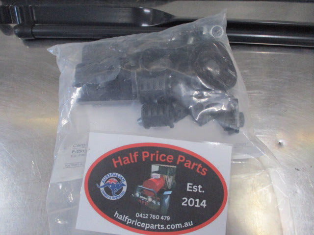 Hyundai I30 PD Genuine Front Position Cargo Barrier Fitting Kit New Part.