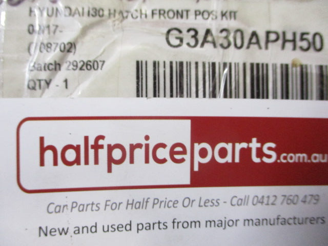 Hyundai I30 PD Genuine Front Position Cargo Barrier Fitting Kit New Part.