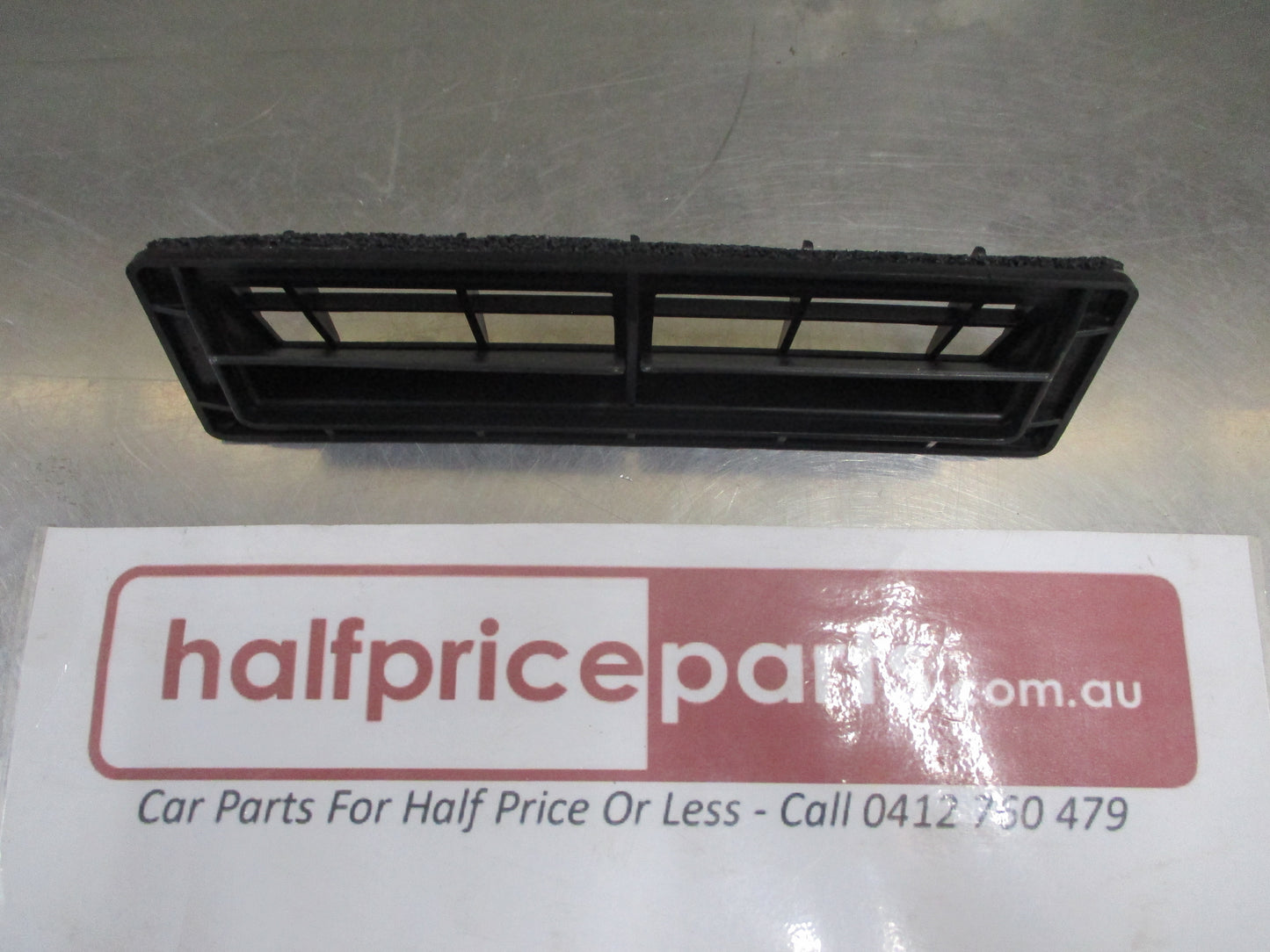 Hyundai Accent Genuine Quarter Panel Pressure Vent New Part