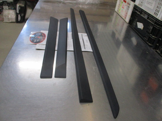 Hyundai I30 Genuine Outer Black Door Moulding Kit New Part