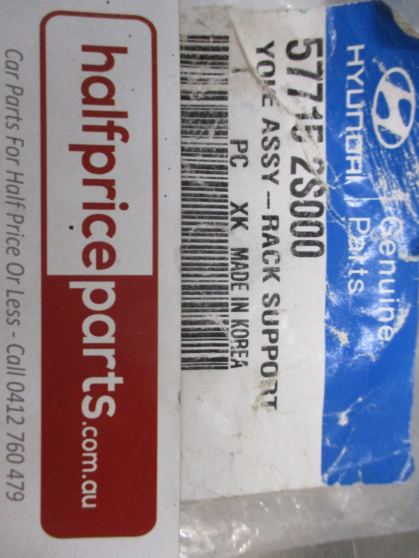 Hyundai Santa Fe/Tucson Genuine Steering Rack Support Yoke New Part