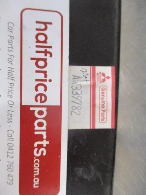 Mitsubishi Magna Genuine Bumper Cover Bracket Front Upper New Part