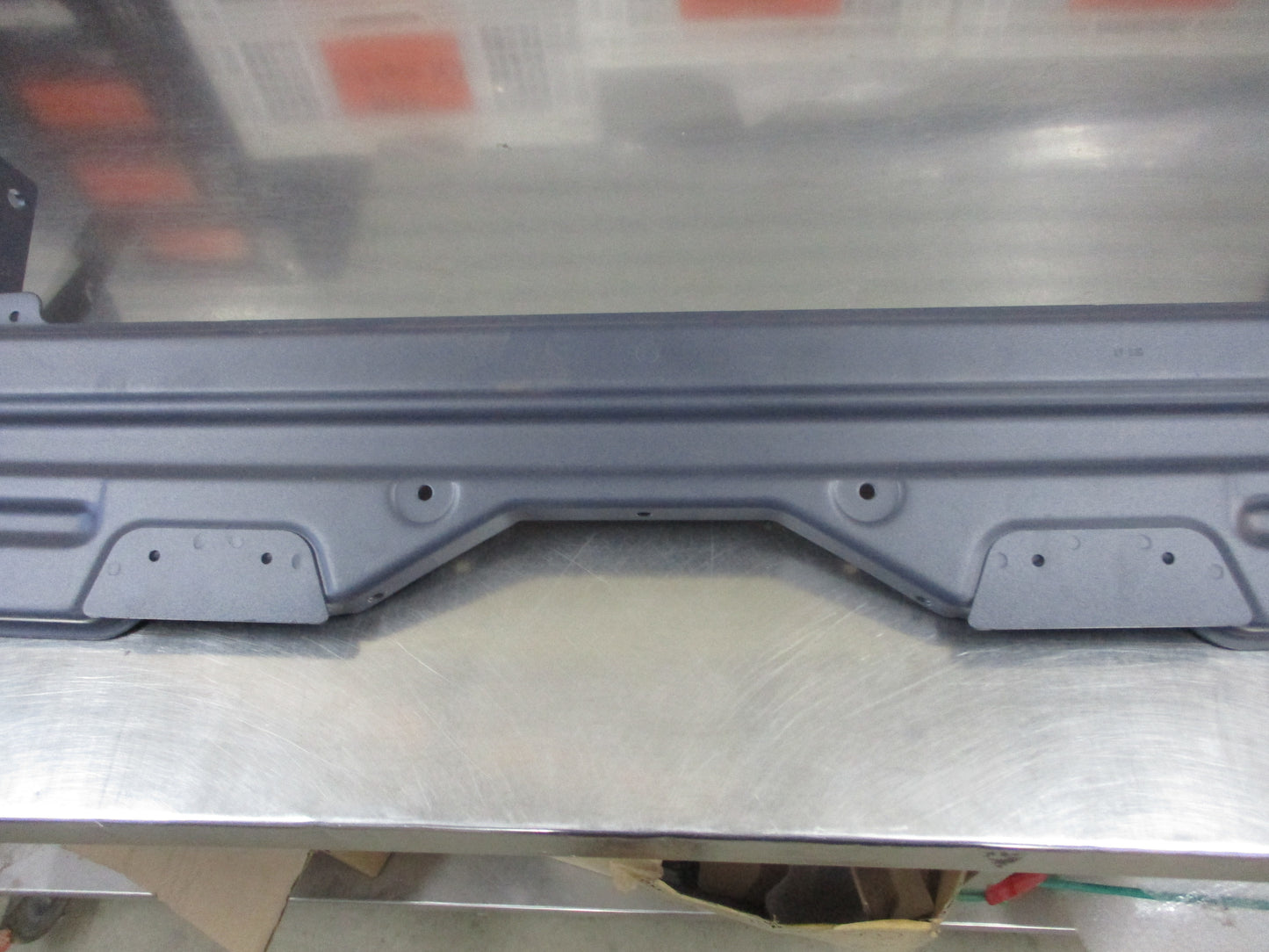 Mercedes Benz Sprinter W906-W907 Genuine Top Rear Step Steal New Part
