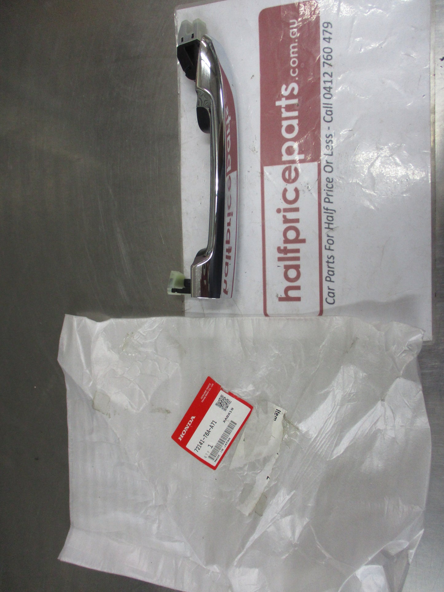 Honda Odyssey RC1 Genuine Right Hand Front Chrome Outer Door Handle New Part