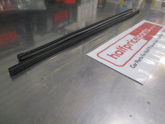 Mitsubishi Triton Genuine Windscreen Wiper Blade Insert Set New Part