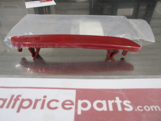 Holden Barina Genuine Right Hand Rear Side Fascia Signal Lamp New Part