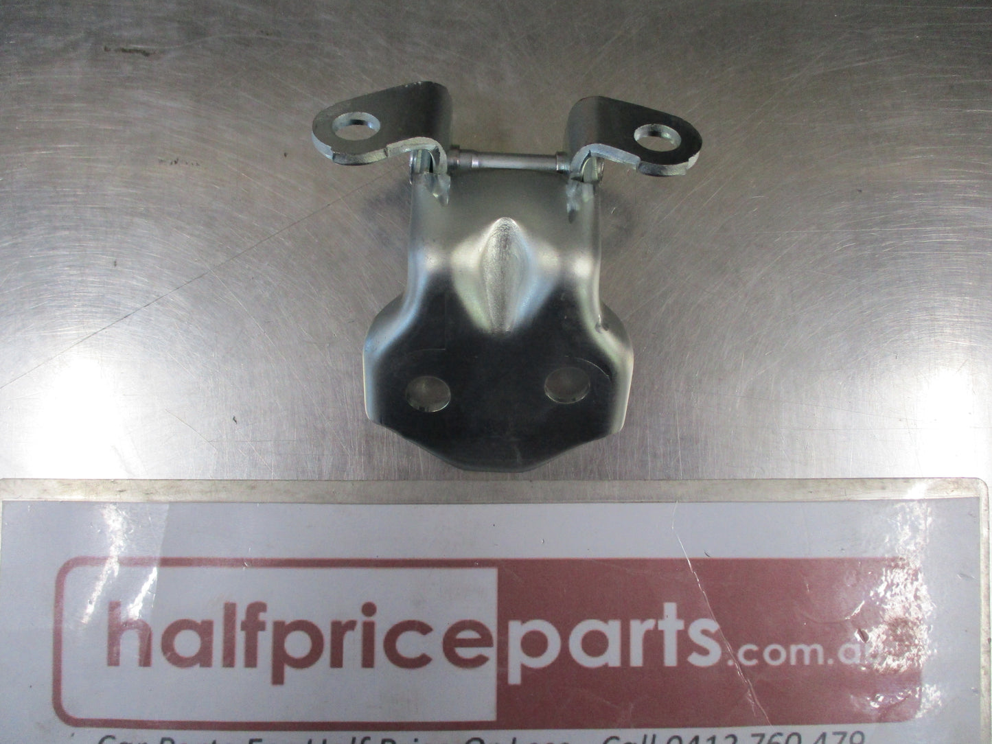 Holden/Isuzu Rodeo Genuine Front Right Hand (Drivers) Lower Door Hinge New Part