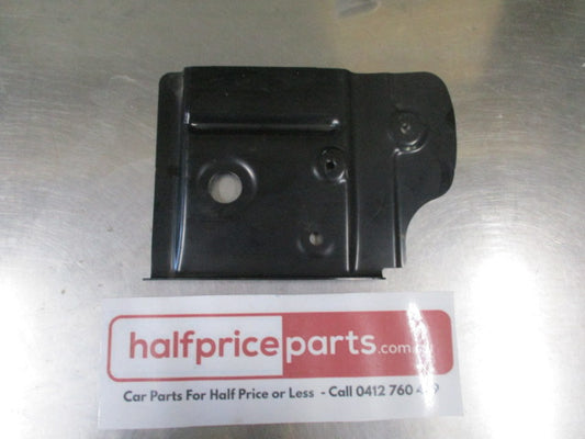 Mitsubishi Outlander Genuine Front Right Hand Side Member Extension Bracket New Part