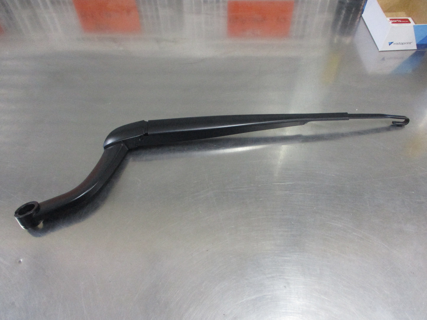 Land Rover Discovery 4 Genuine Drivers Side Wiper Arm New Part