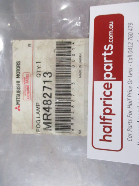 Mitsubishi Pajero Genuine Left Hand Outer Fog Light Bracket New Part
