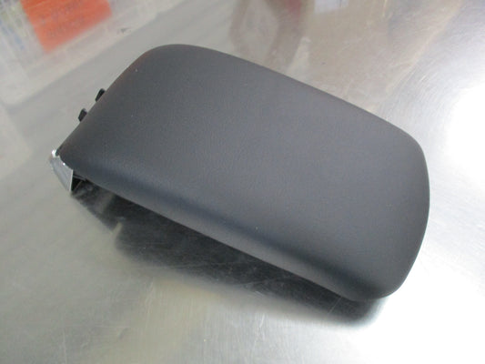 Peugeot 308 Genuine Center Console Armrest/Lid New