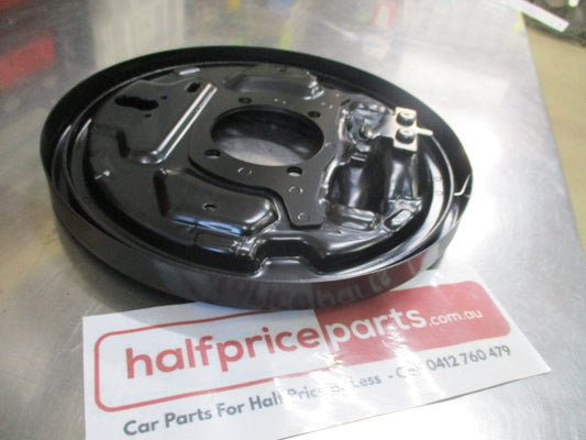 Mitsubishi Triton Genuine Right Hand Rear Brake Backing Plate New Part