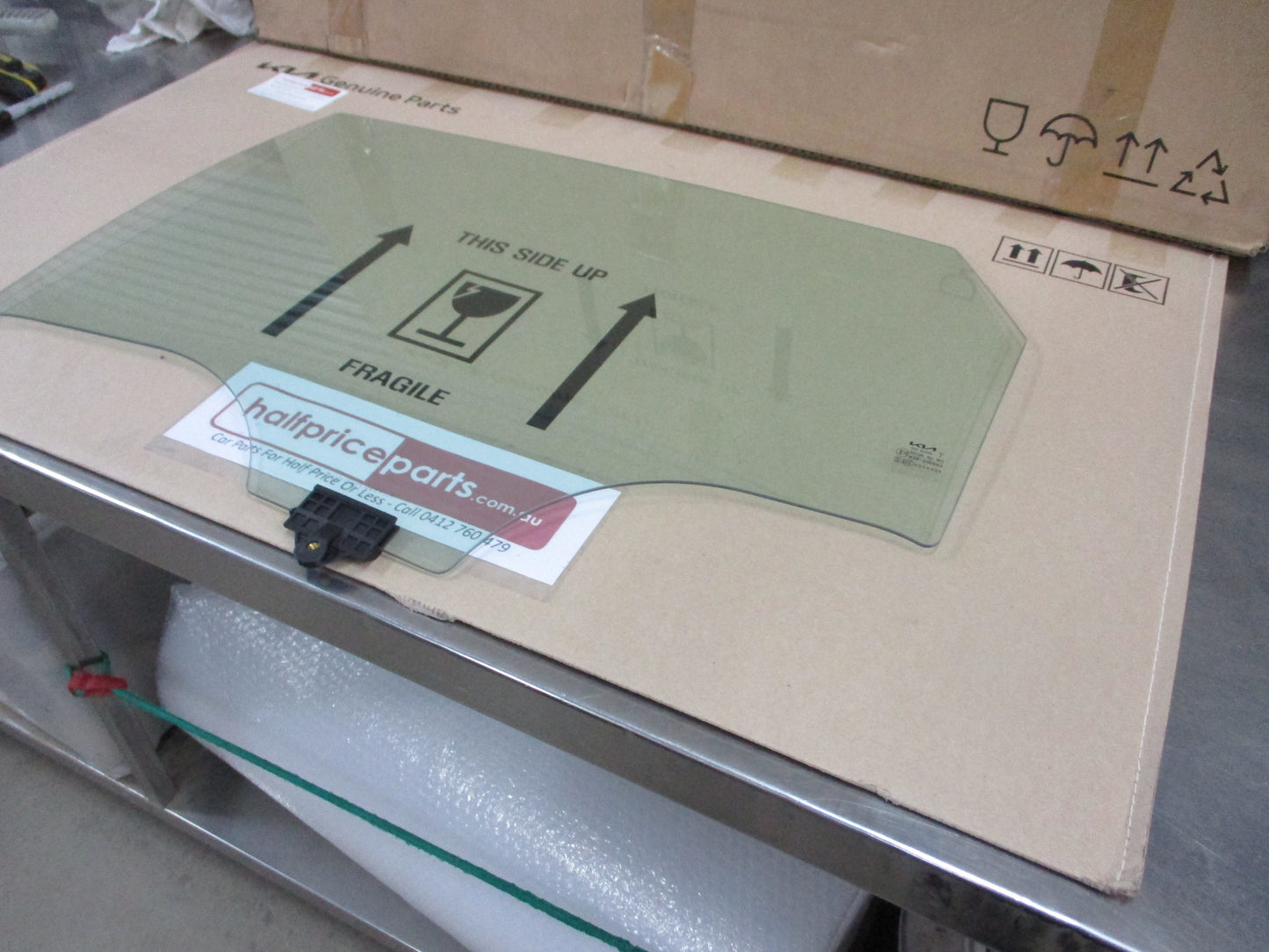 Kia GT-Line/Seltos Genuine Passenger Rear Door Window Glass New Part