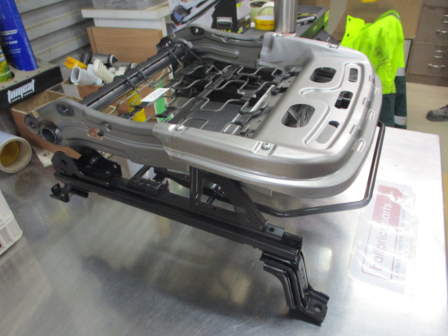 Kia Carnival Genuine Passenger Front Seat Base New Part