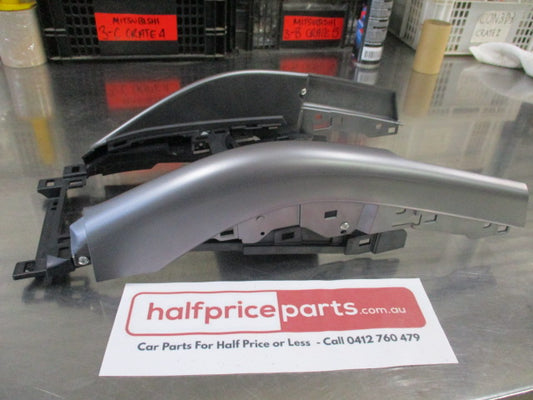 Mitsubishi Outlander Genuine Upper Front Panel Centre Console Trim Assembly (Silver) New Part