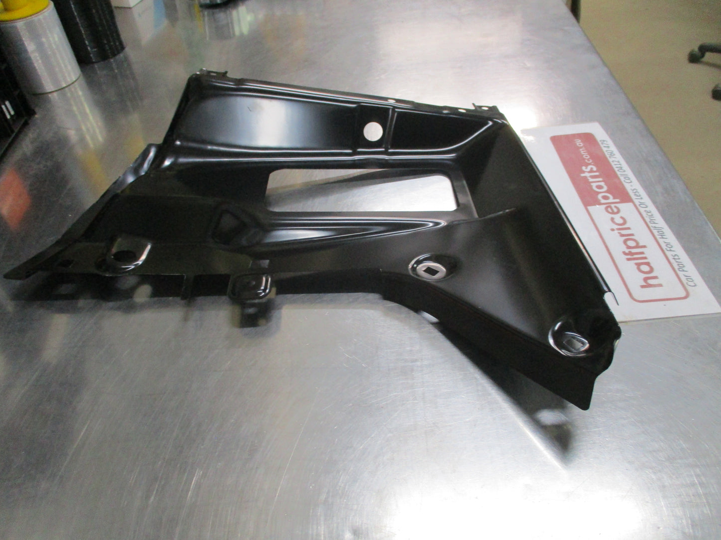 Holden CG Captiva Genuine Left Hand Lower Body Side Panel New Part