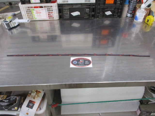 Mitsubishi Pajero Front Flare Rubber Strip For The Flare New Part
