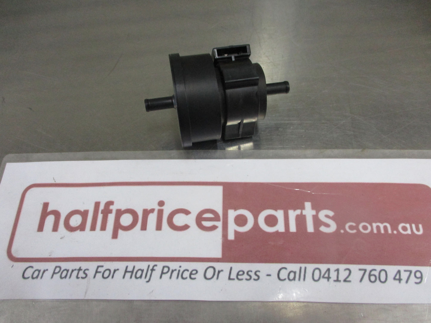 Mitsubishi Galant/Eclipse Genuine Vacuum Emission Chamber New Part