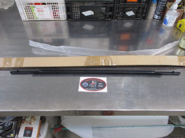 Mitsubishi Outlander Genuine Right Hand Rear Door Belt Moulding New Part