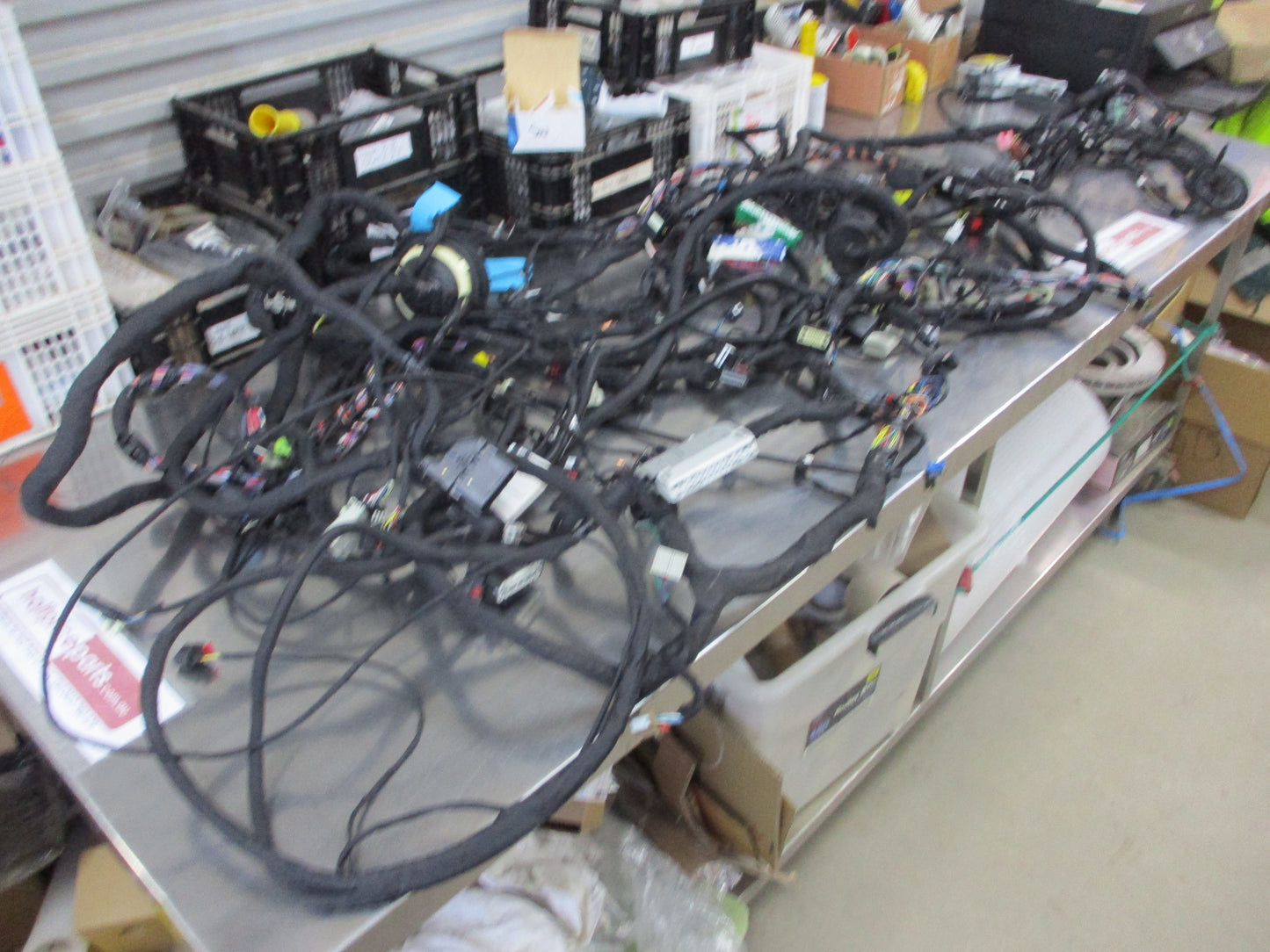 Holden GM HSV C164 Camaro Genuine Rear Exhaust Control Module Wiring Harness New Part