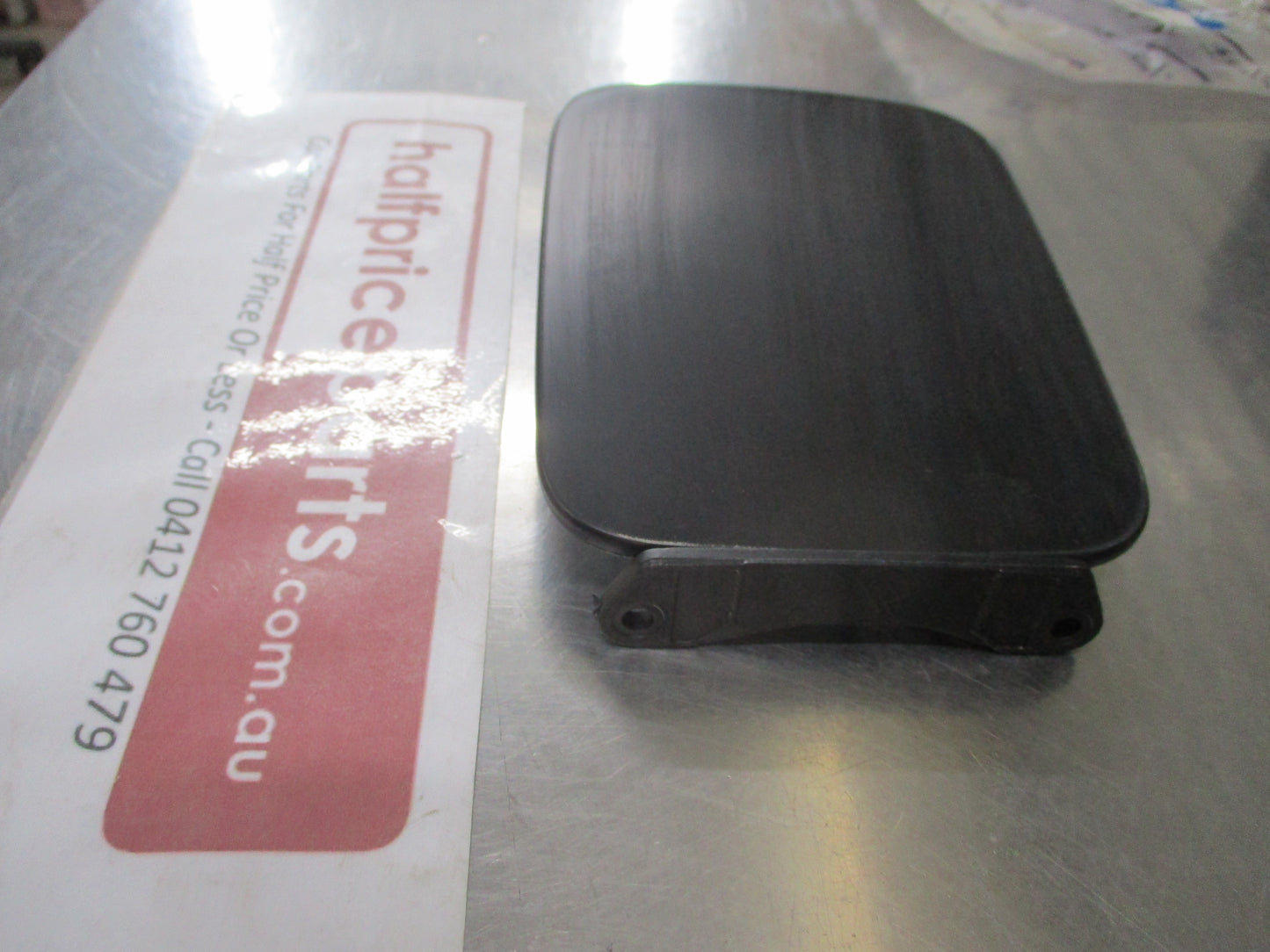 Hyundai Excel Genuine Fuel Filler Door Assembly (Unpainted) New Part