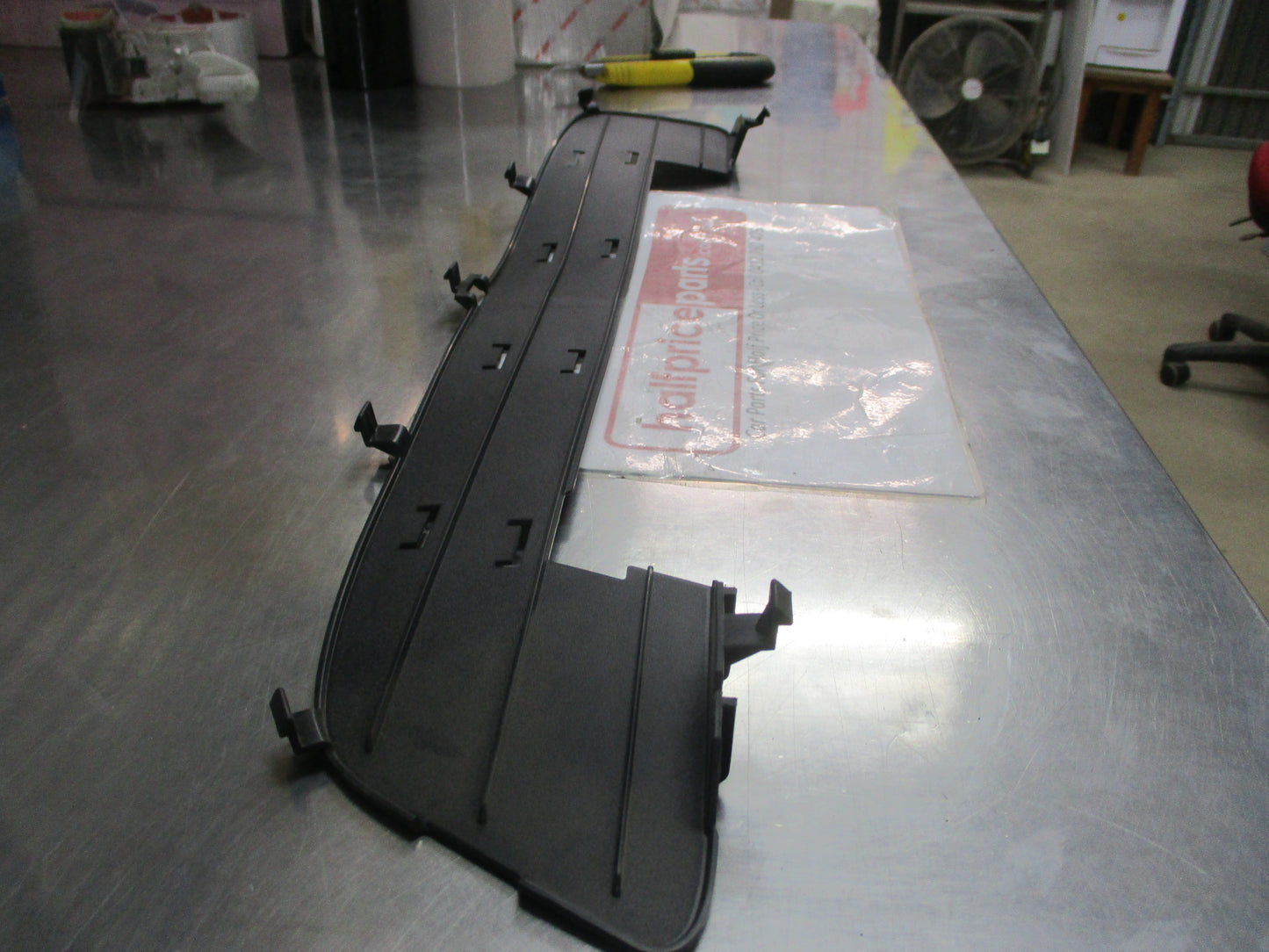 Holden Astra -H Genuine Front End Panel Cover Anthracite New Part