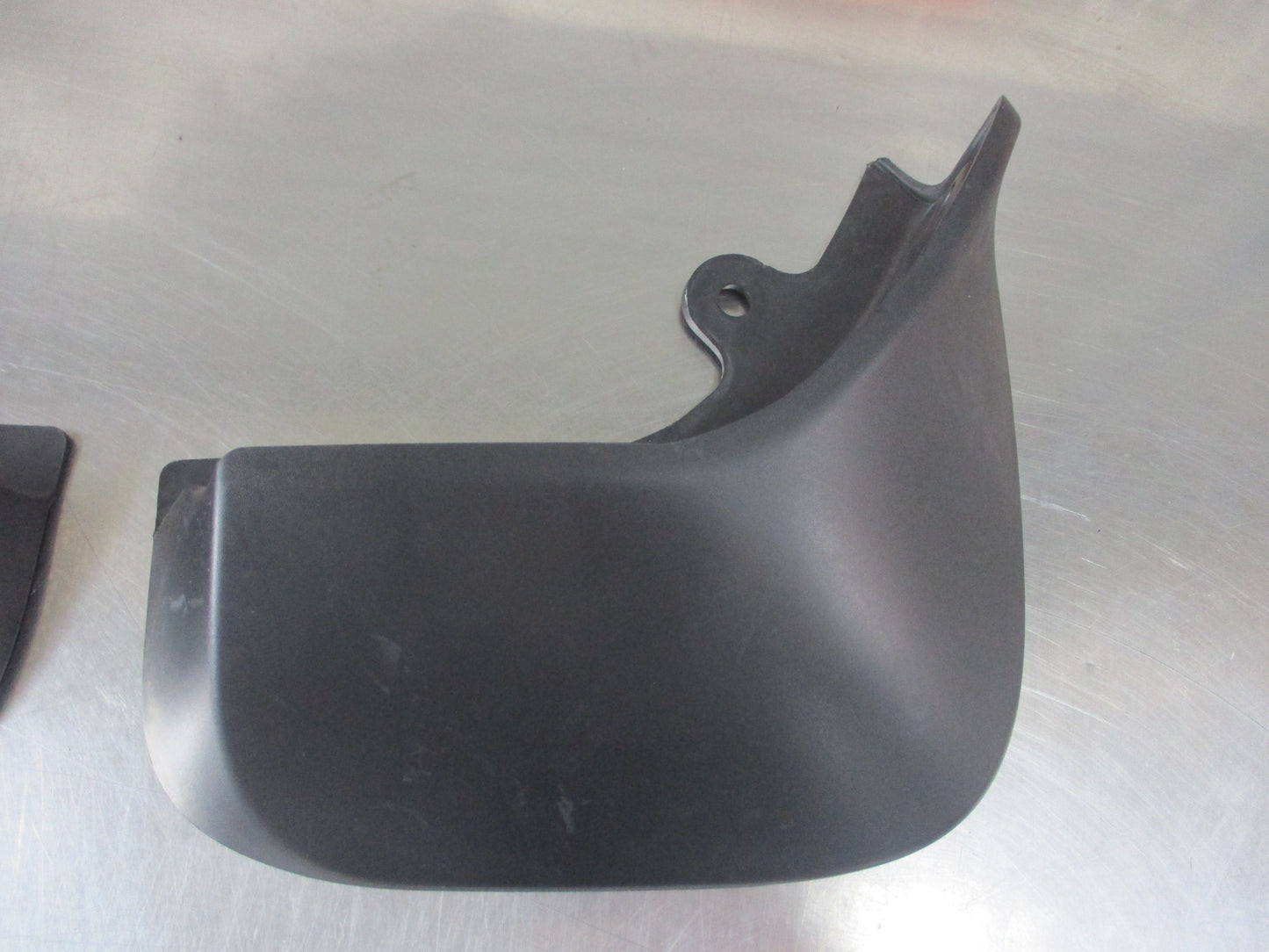Land Rover Discovery Sport Genuine Front Mud Flap Set New Part