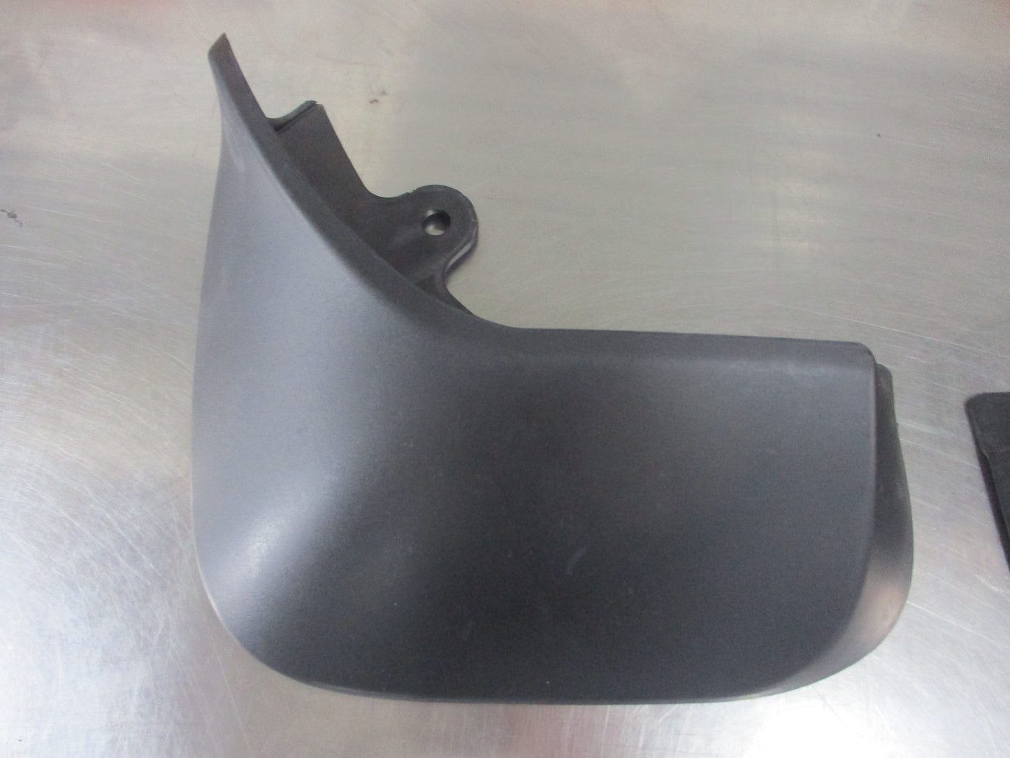 Land Rover Discovery Sport Genuine Front Mud Flap Set New Part