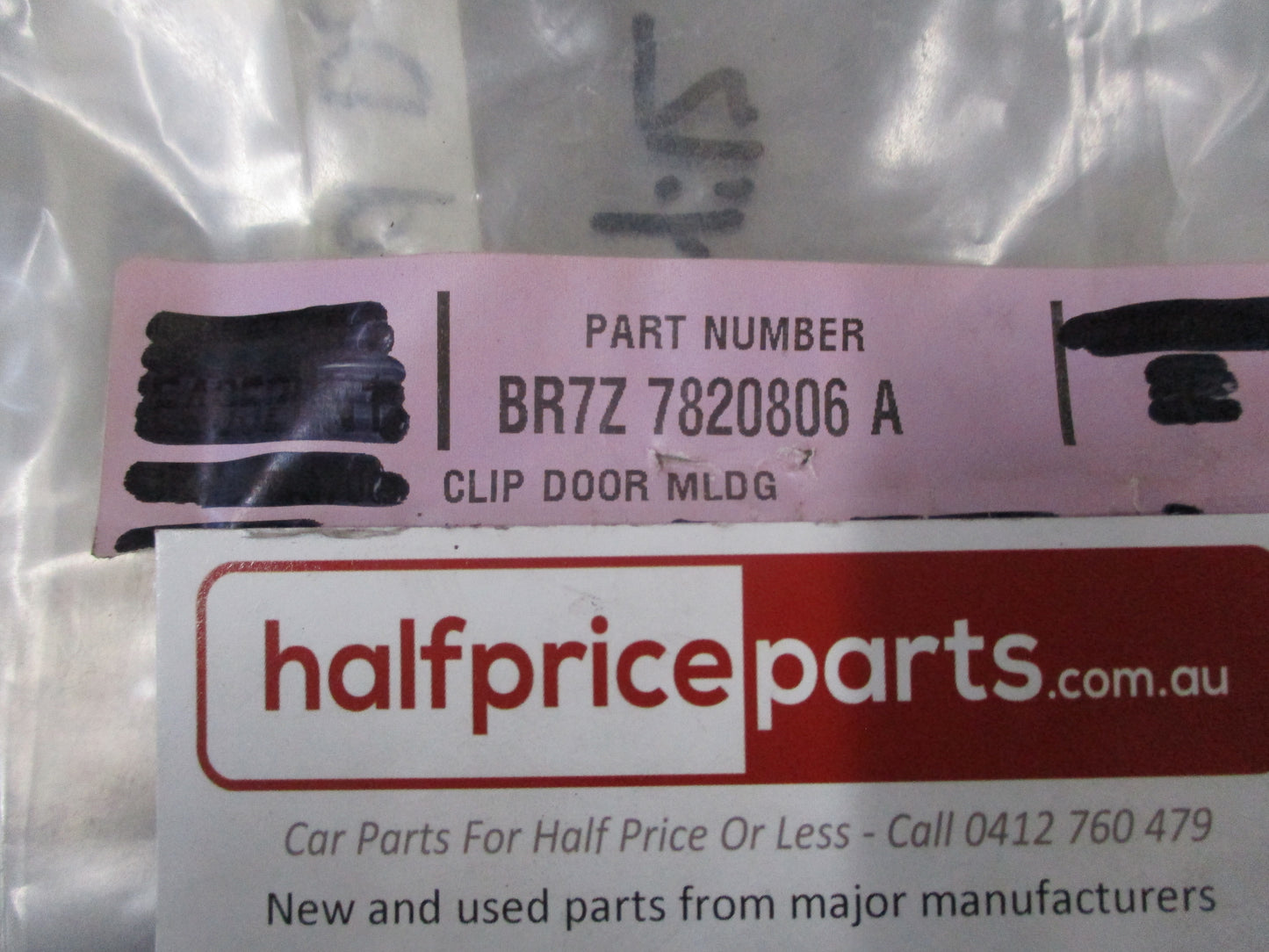 Ford SZ Territory Genuine Lower Door Moulding Clip - New Part