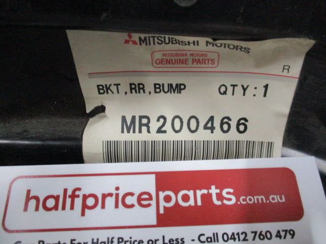 Mitsubishi Lancer/Colt/Mirage Genuine Rear Bumper Cover Support Bracket New Part