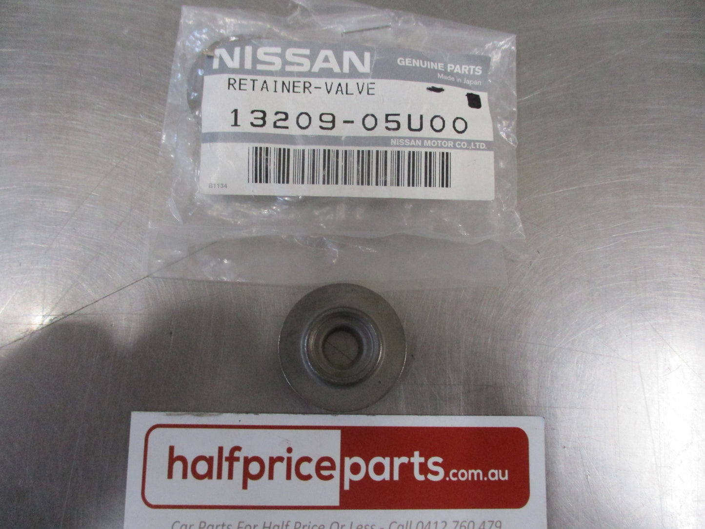Nissan RB26DETT Genuine Valve Spring Retainer New Part