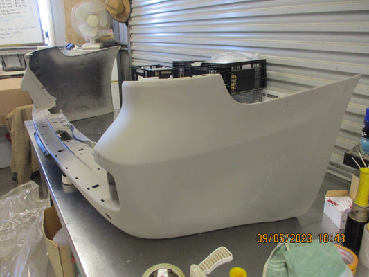 Toyota Landcruiser 200 Series Genuine Rear Bumper Bar Used Part