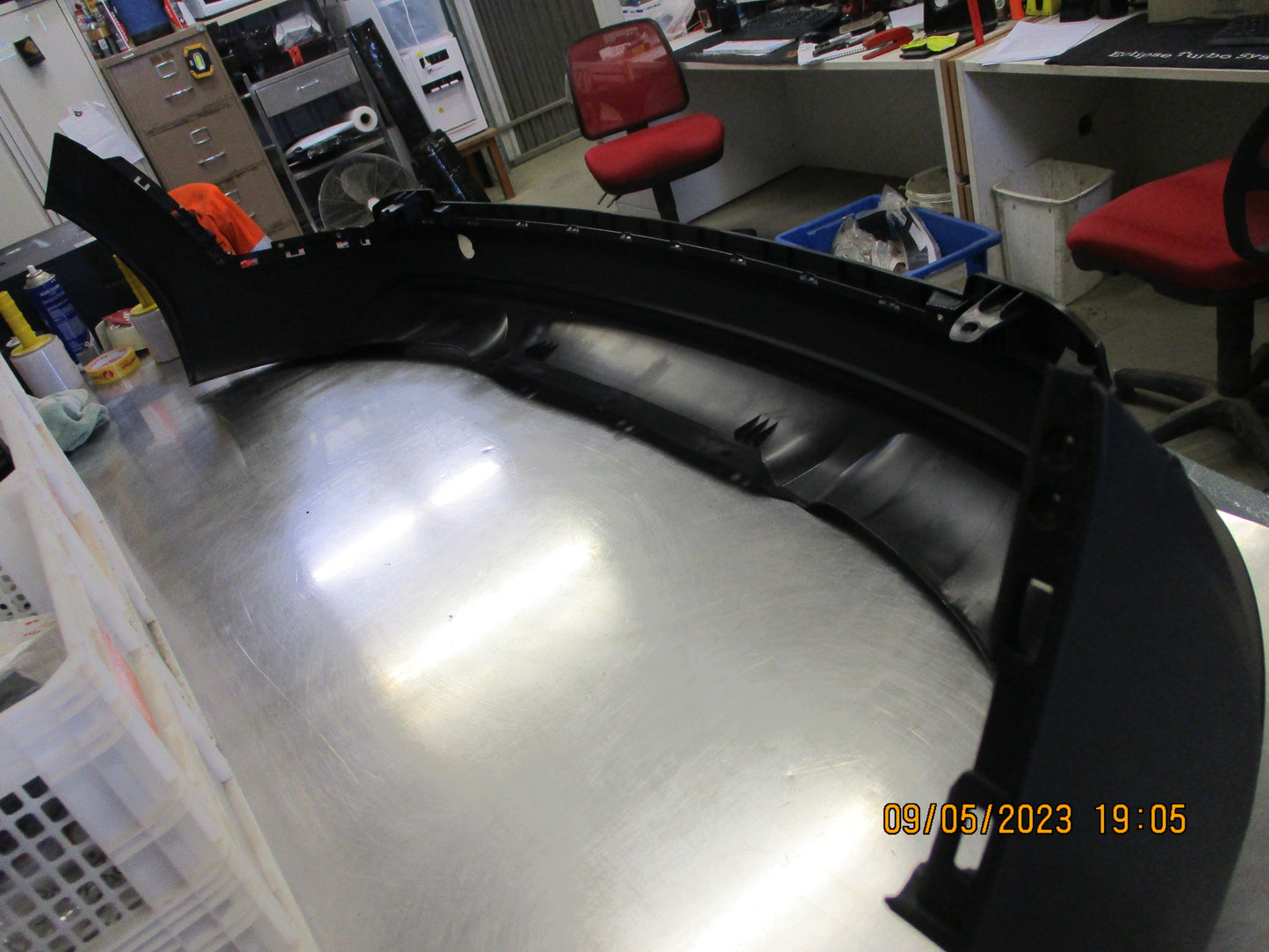 Hyundai Tucson Genuine Rear Lower Bumper Bar Cover New Part
