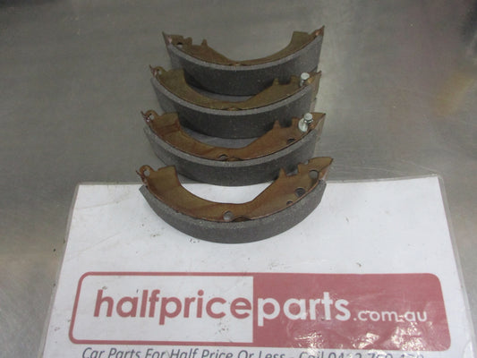 RDA Rear Drum Brake Pad Set Suits Mitsubishi Colt New Part