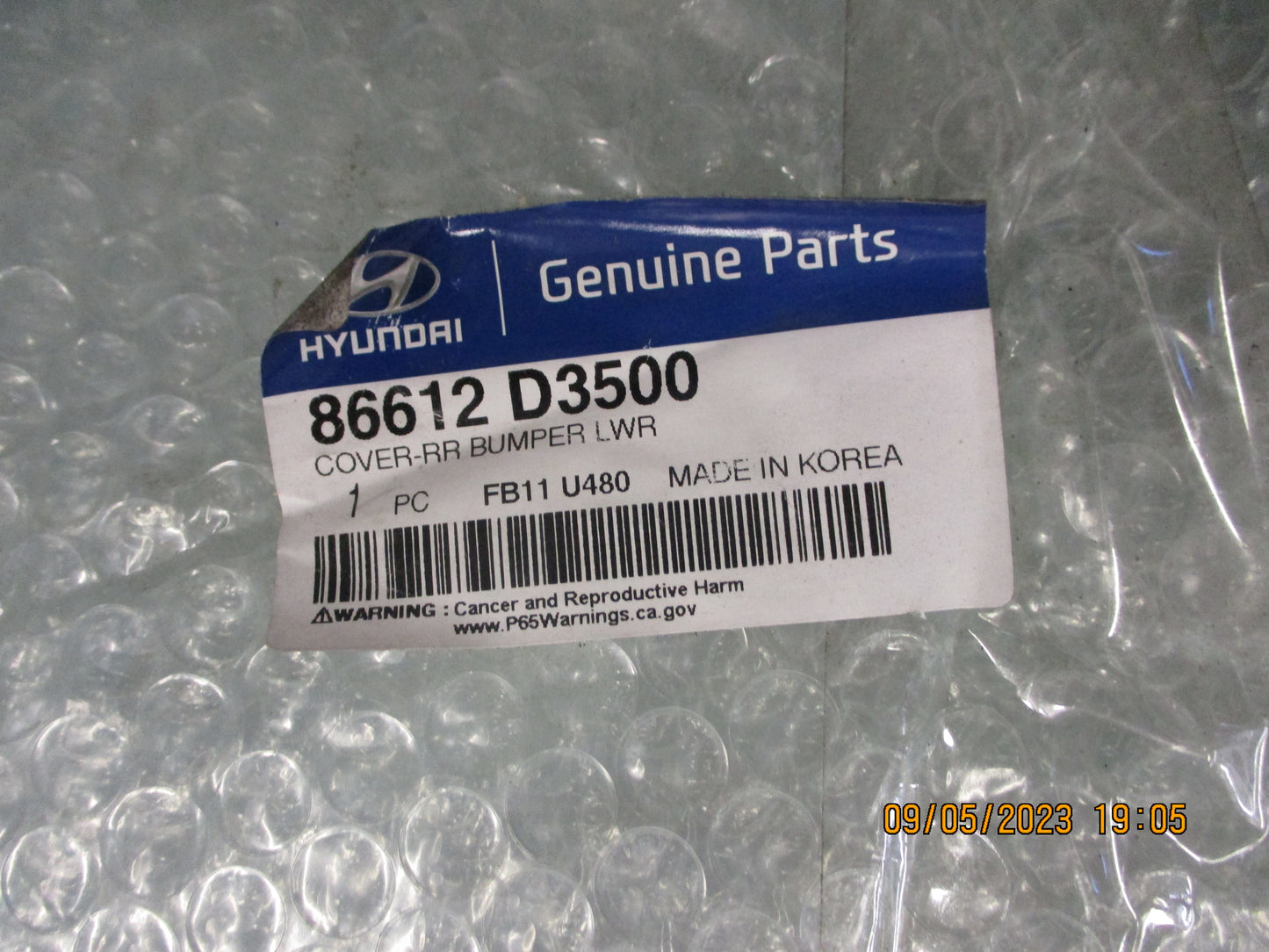 Hyundai Tucson Genuine Rear Lower Bumper Bar Cover New Part