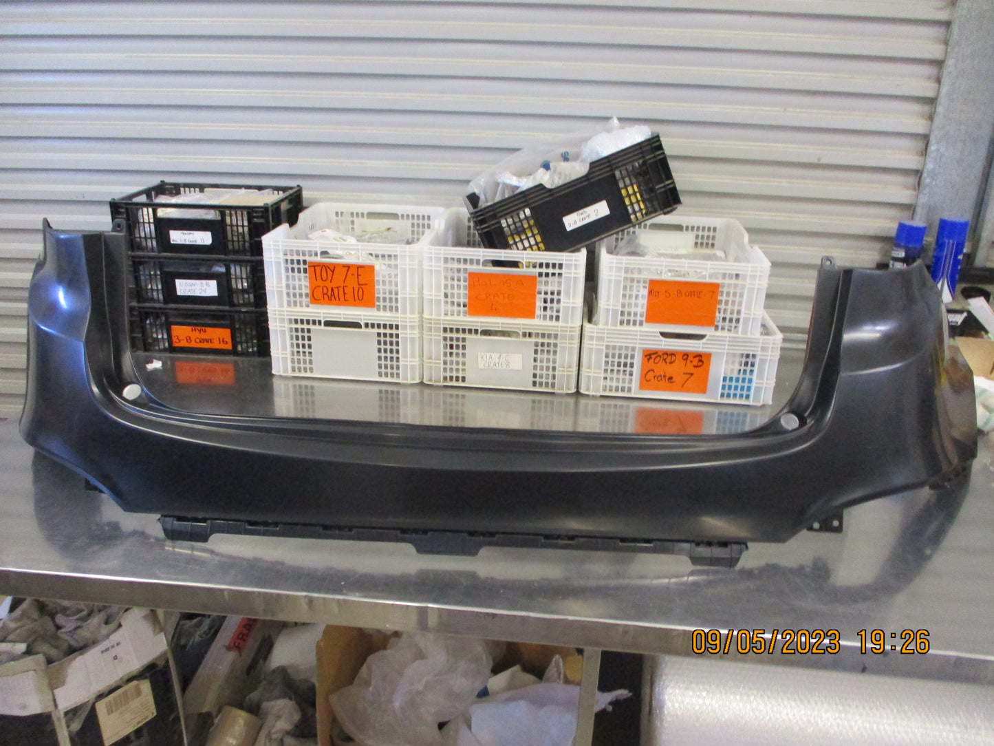Hyundai Tucson Genuine Upper Rear Bumper Bar Cover New Part