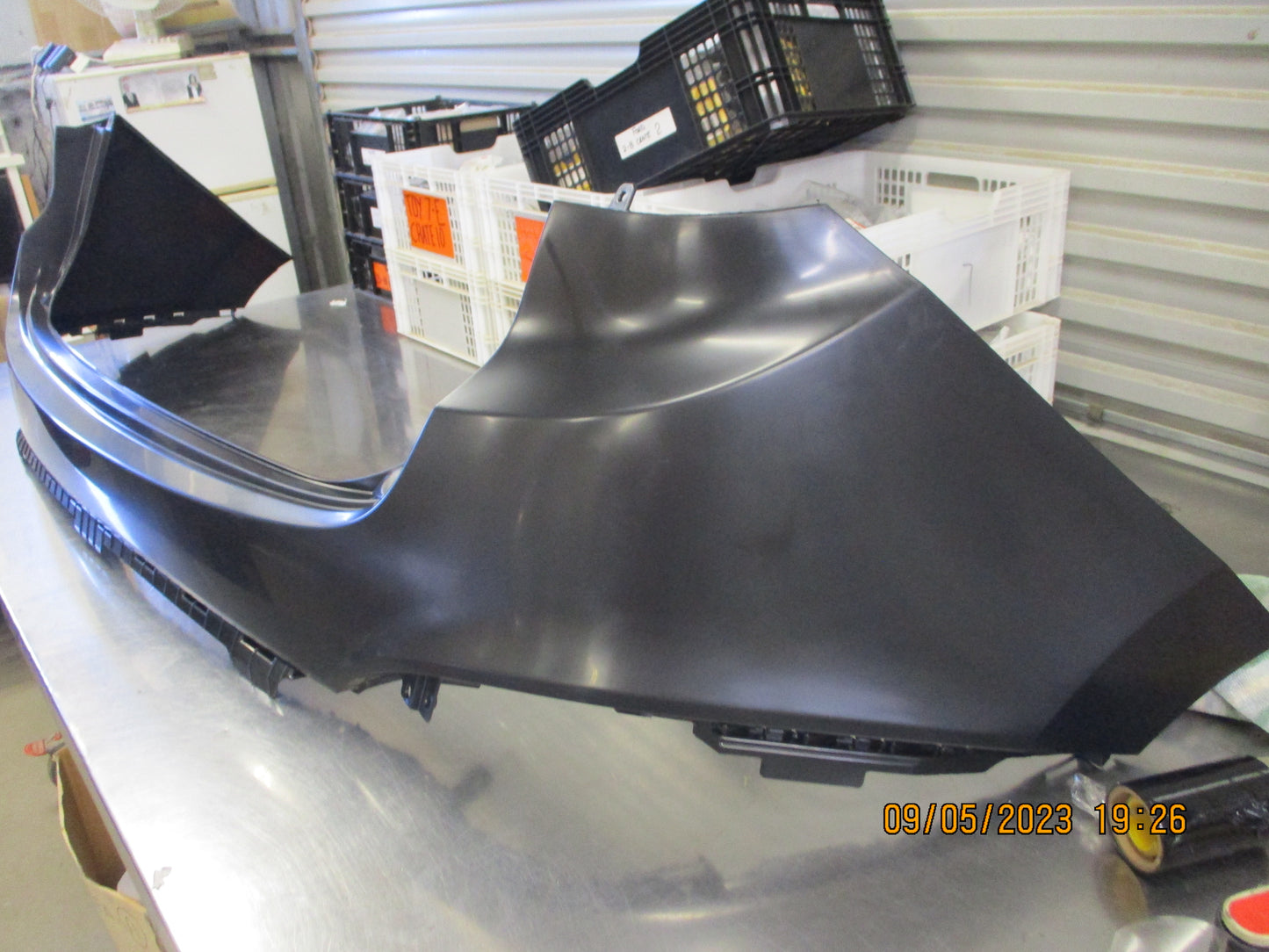 Hyundai Tucson Genuine Upper Rear Bumper Bar Cover New Part