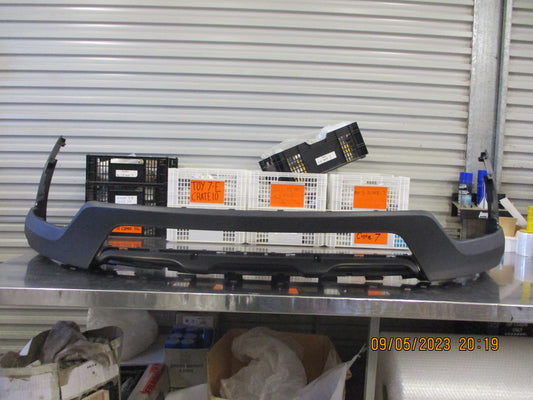 Hyundai Santa Fe Genuine Lower Front Bumper Bar Cover New Part