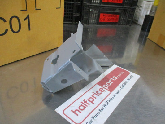 Ford Courier-Ranger/Mazda BT-50 Genuine Left Hand Radiator Crossmember Bracket New Part