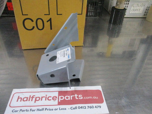 Ford Courier-Ranger/Mazda BT-50 Genuine Right Hand Radiator Crossmember Bracket New Part