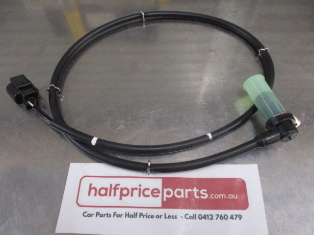 Mitsubishi Pajero Genuine Right Hand Front ABS Speed Sensor New Part
