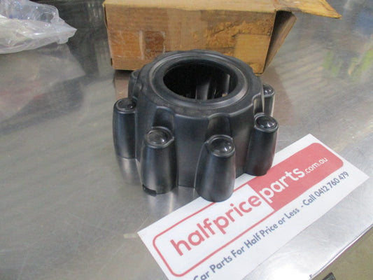 Ford F250 / F350 Series 4x4 Genuine Wheel Hub Centre Cap Cover New Part