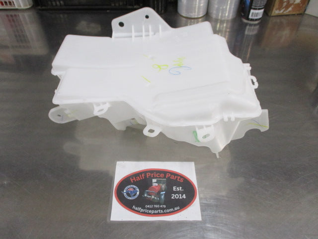 Mitsubishi Triton MQ/MR Genuine Windscreen Washer Tank New Part