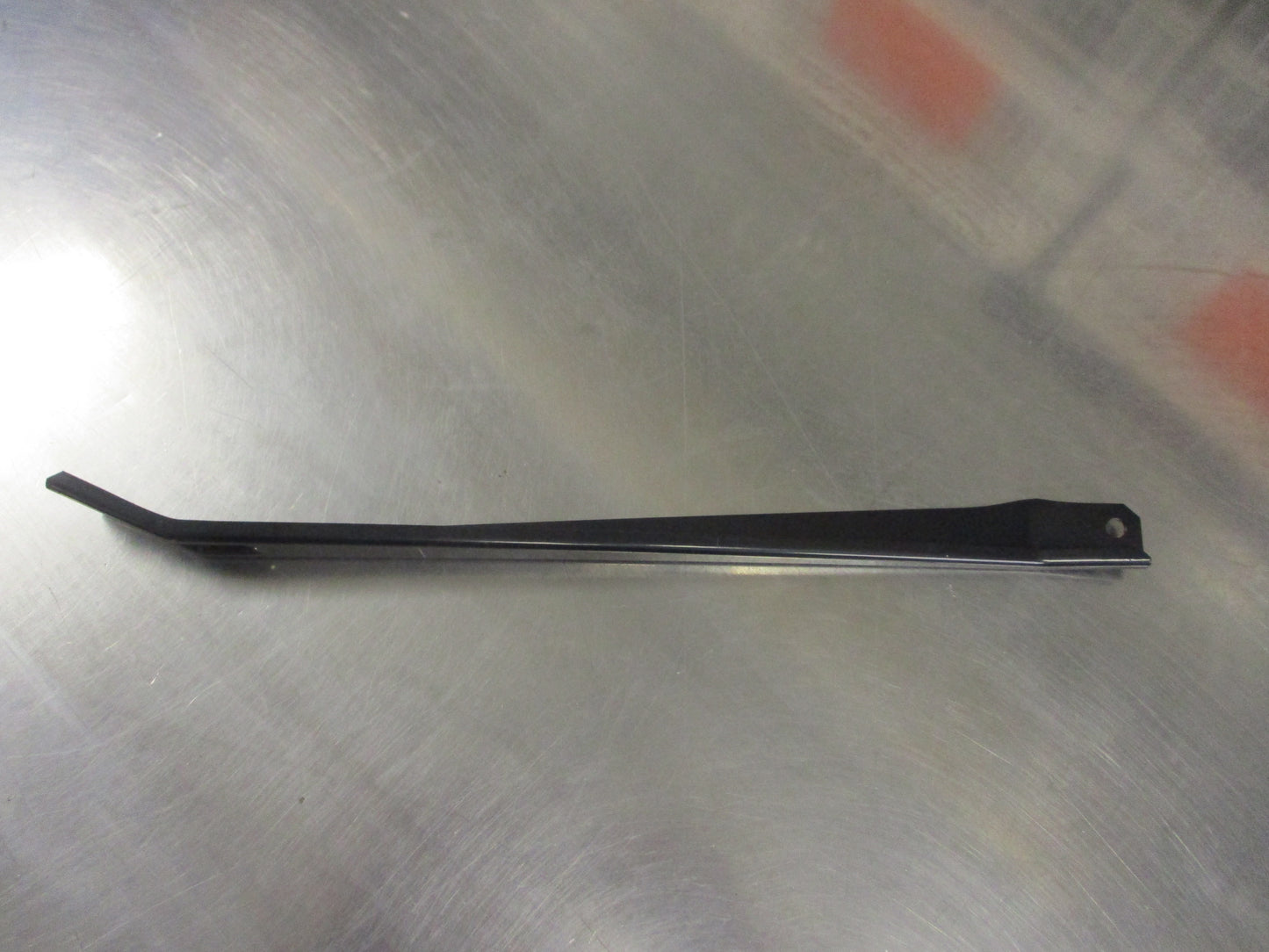 Isuzu FSR Genuine Rear Mud Guard Bracket New Part